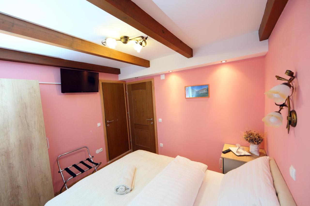 Sobe Grabar Bed & Breakfast Птуй Екстериор снимка
