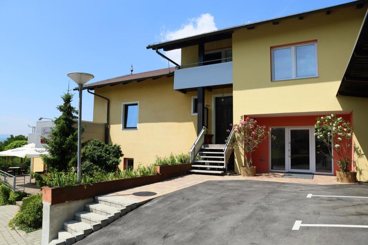 Sobe Grabar Bed & Breakfast Птуй Екстериор снимка